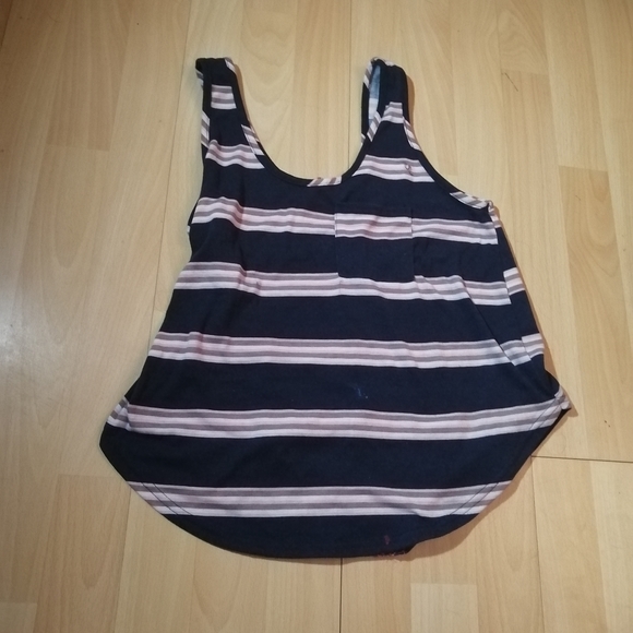 Camisole - Picture 2 of 4